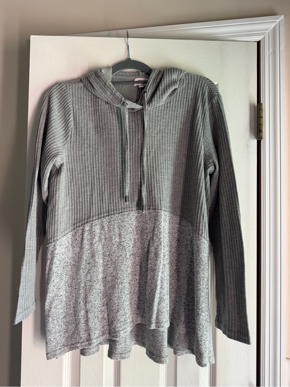 BKE Two-Tone Gray Mixed Knit Hooded Pullover